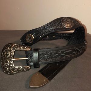 Harley-Davidson Bar & Shield Concho Belt Small